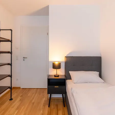Casavia Bb01 Mit Parkplatz Bis Zu 7 Personen, Zentral Apartament *